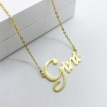 18ct gold plated name necklace in English with name Gini