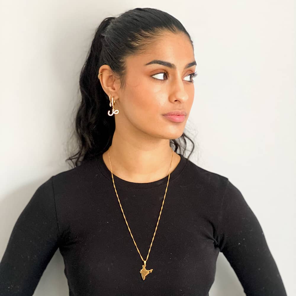 model wearing 18ct gold plated india map necklace