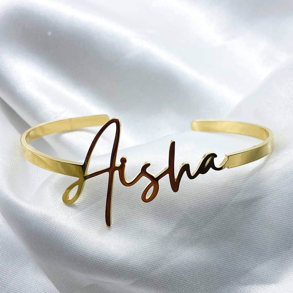 18ct gold plated resizable bangle with personalised name in handwritten font in english